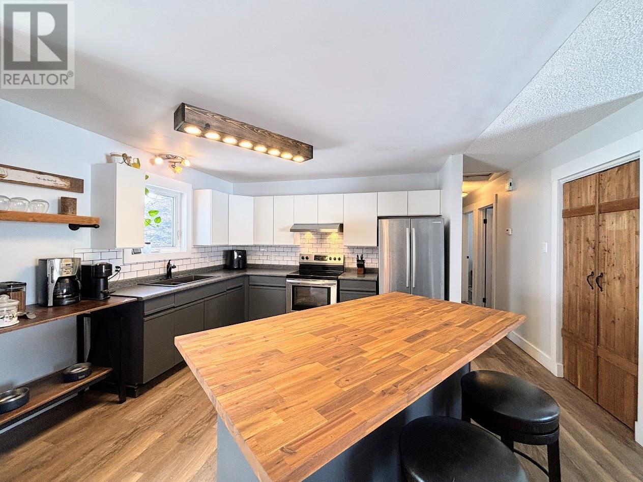 53 Graham Cres, Marathon, Ontario  P0T 2E0 - Photo 5 - TB2600324