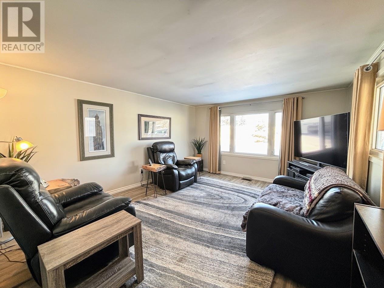 10 Jackson Cres, Marathon, Ontario  P0T 2E0 - Photo 5 - TB2600326