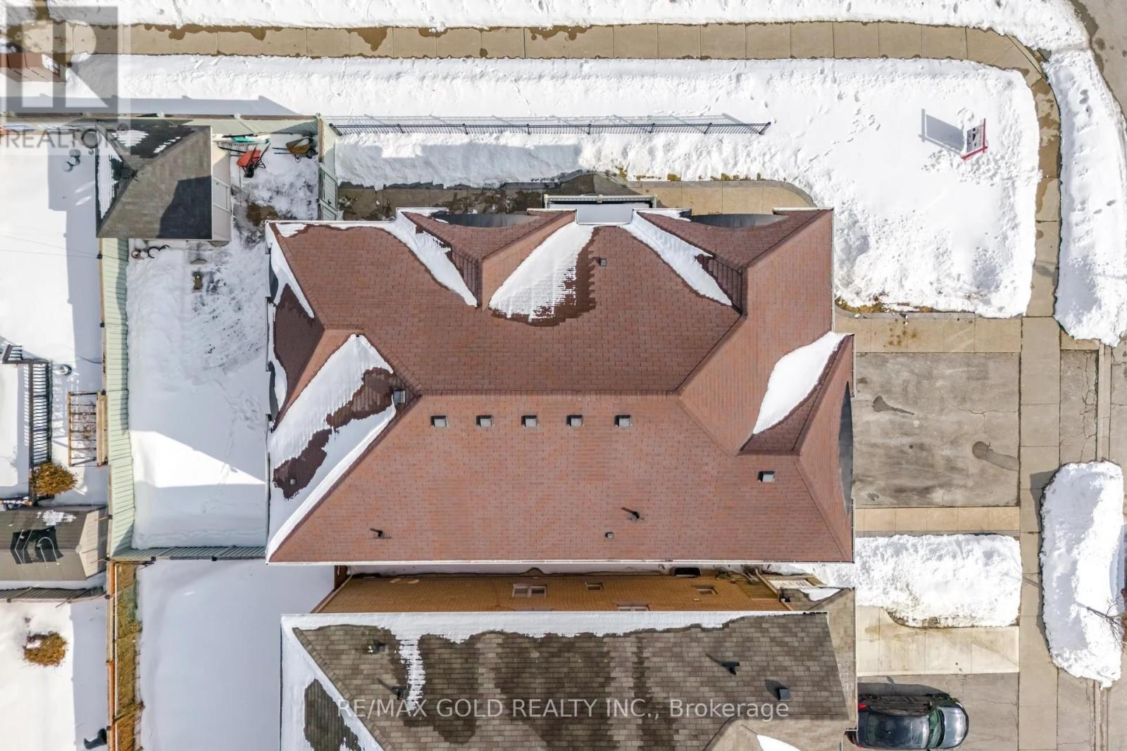 26 Drummondville Drive, Brampton, Ontario  L6P 3M9 - Photo 28 - W12827378