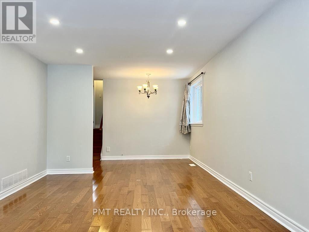 35 Drysdale Crescent, Toronto, Ontario  M2H 1M7 - Photo 3 - C12832990