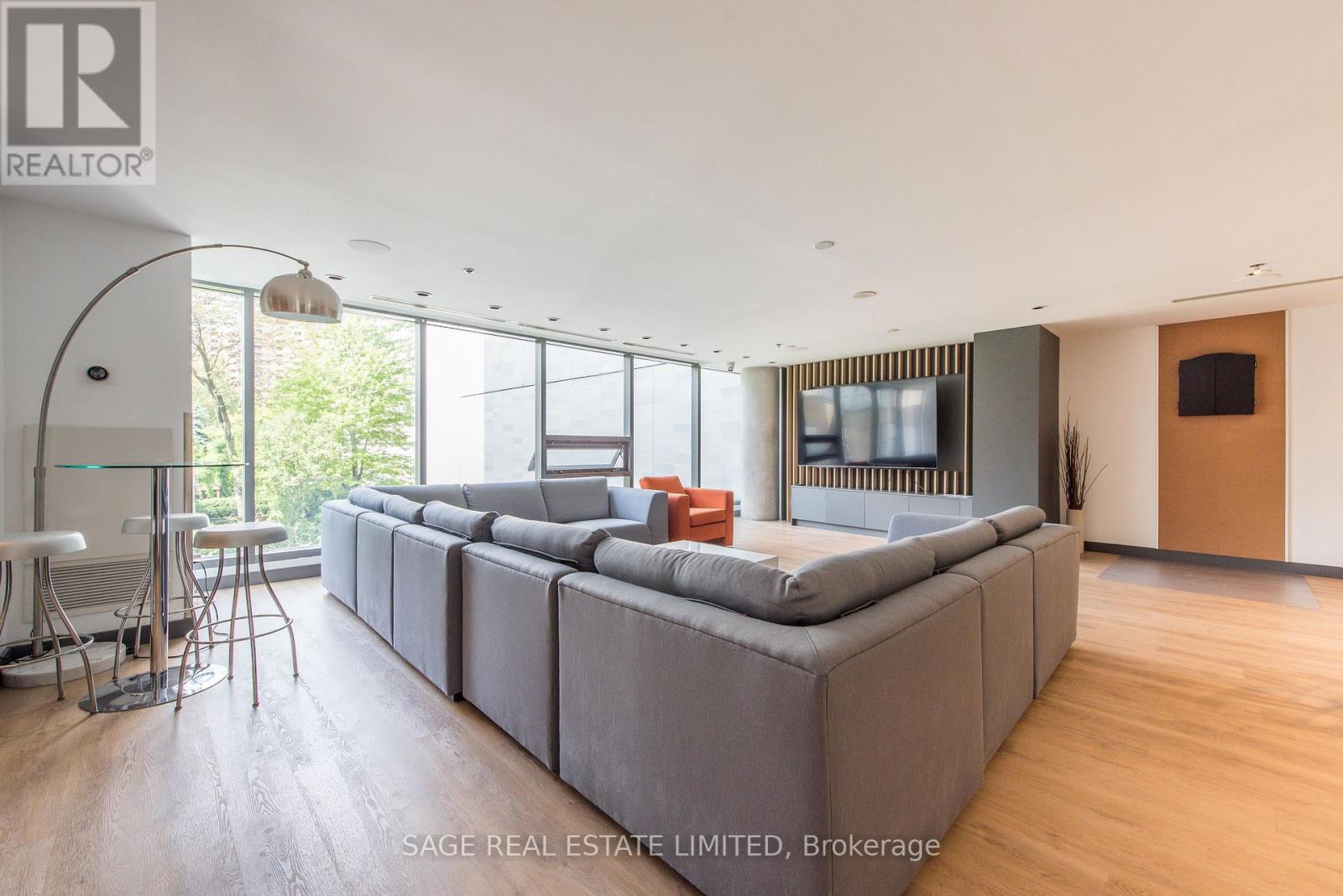 2107 - 281 Mutual Street, Toronto, Ontario  M4Y 1X6 - Photo 16 - C12833012