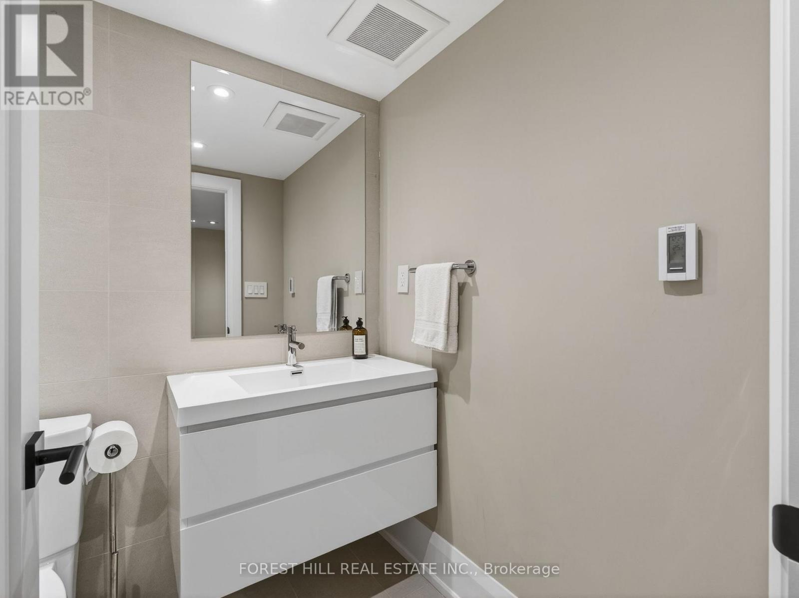 186 Wychwood Avenue, Toronto (Humewood-Cedarvale), Ontario  M6C 2T3 - Photo 45 - C12833014