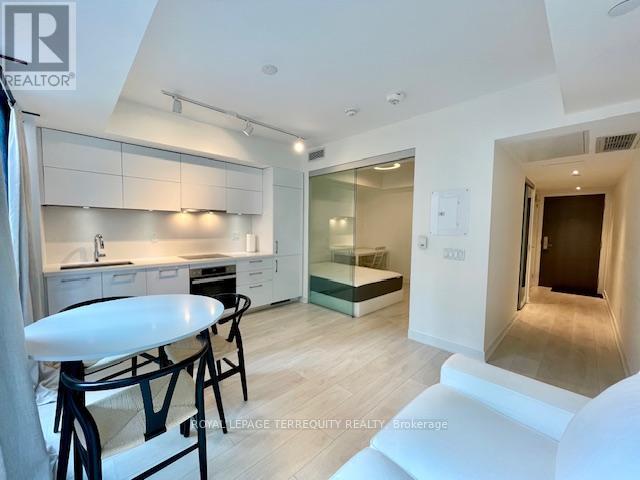 709 - 188 CUMBERLAND STREET, toronto (annex), Ontario