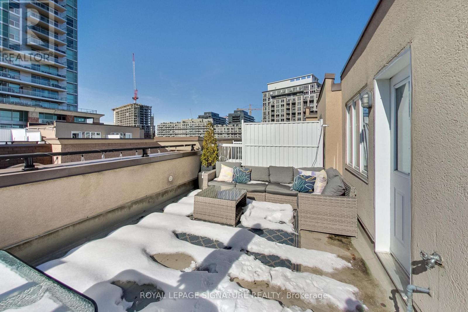 838 - 46 Western Battery Road, Toronto, Ontario  M6K 3P1 - Photo 18 - C12833082