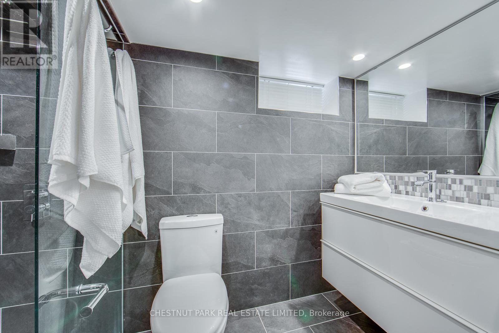 148 Sherwood Avenue, Toronto, Ontario  M4P 2A8 - Photo 14 - C12833086