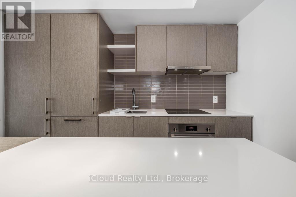 2205 - 100 Harbour Street, Toronto, Ontario  M5J 2T5 - Photo 11 - C12833092