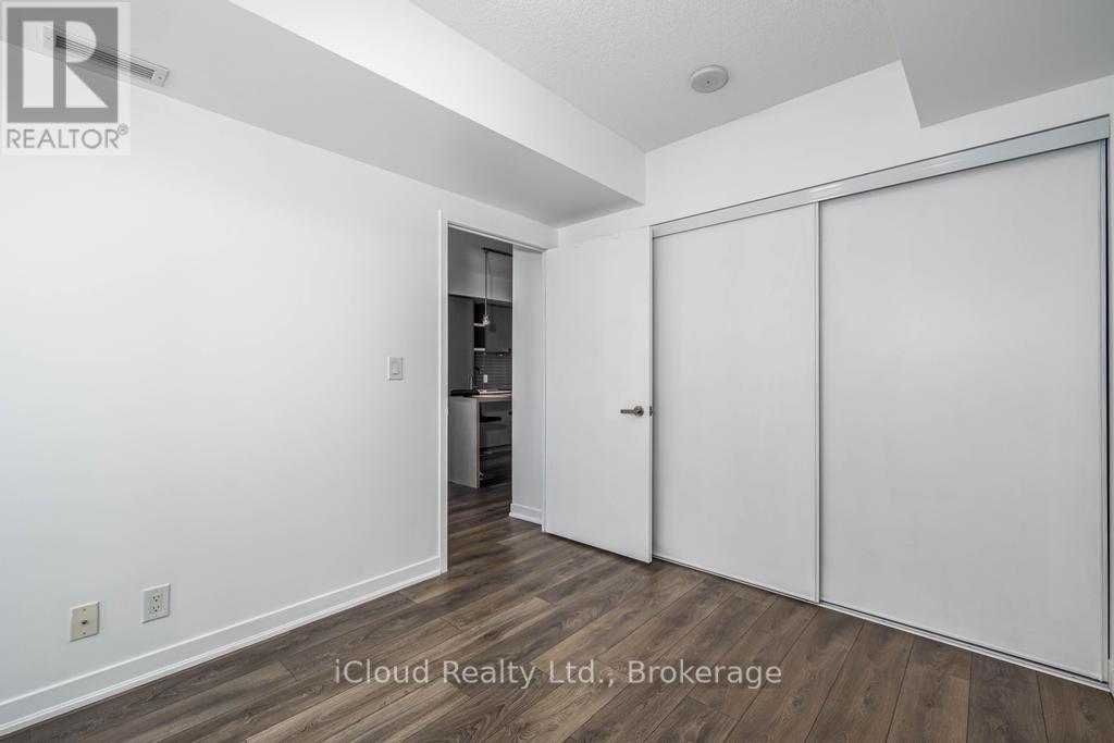 2205 - 100 Harbour Street, Toronto, Ontario  M5J 2T5 - Photo 20 - C12833092