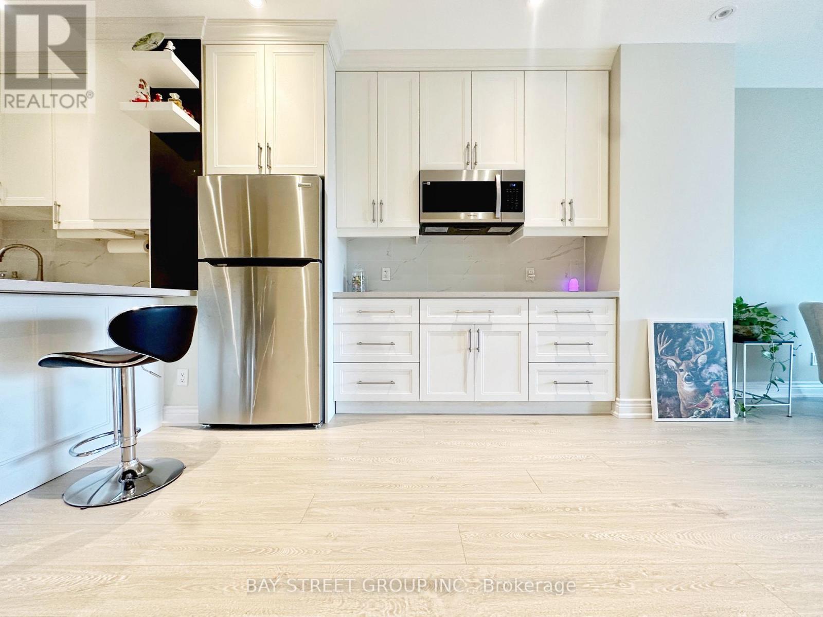 1001 - 102 Bloor Street W, Toronto, Ontario  M5S 1M8 - Photo 16 - C12833146