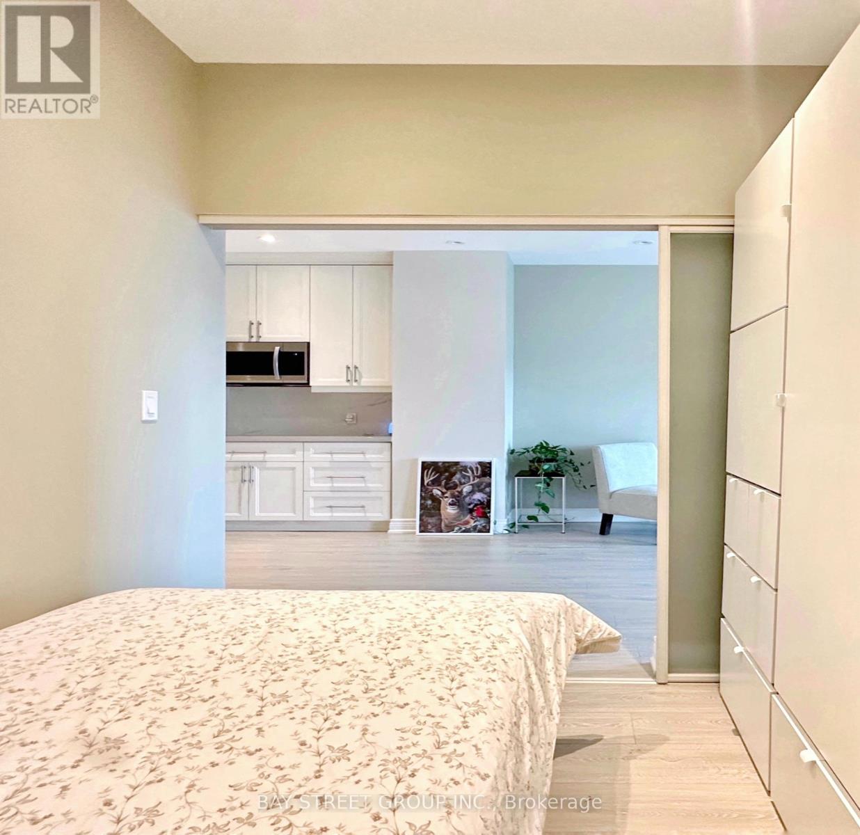 1001 - 102 Bloor Street W, Toronto, Ontario  M5S 1M8 - Photo 24 - C12833146