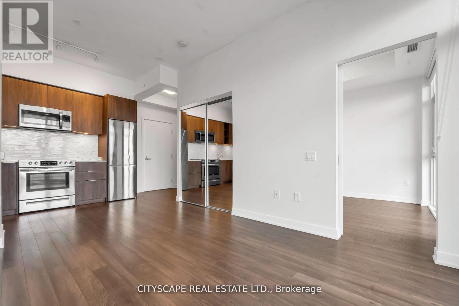 2504 - 30 Ordnance Street E, Toronto (Niagara), Ontario  M6K 1A2 - Photo 13 - C12833158