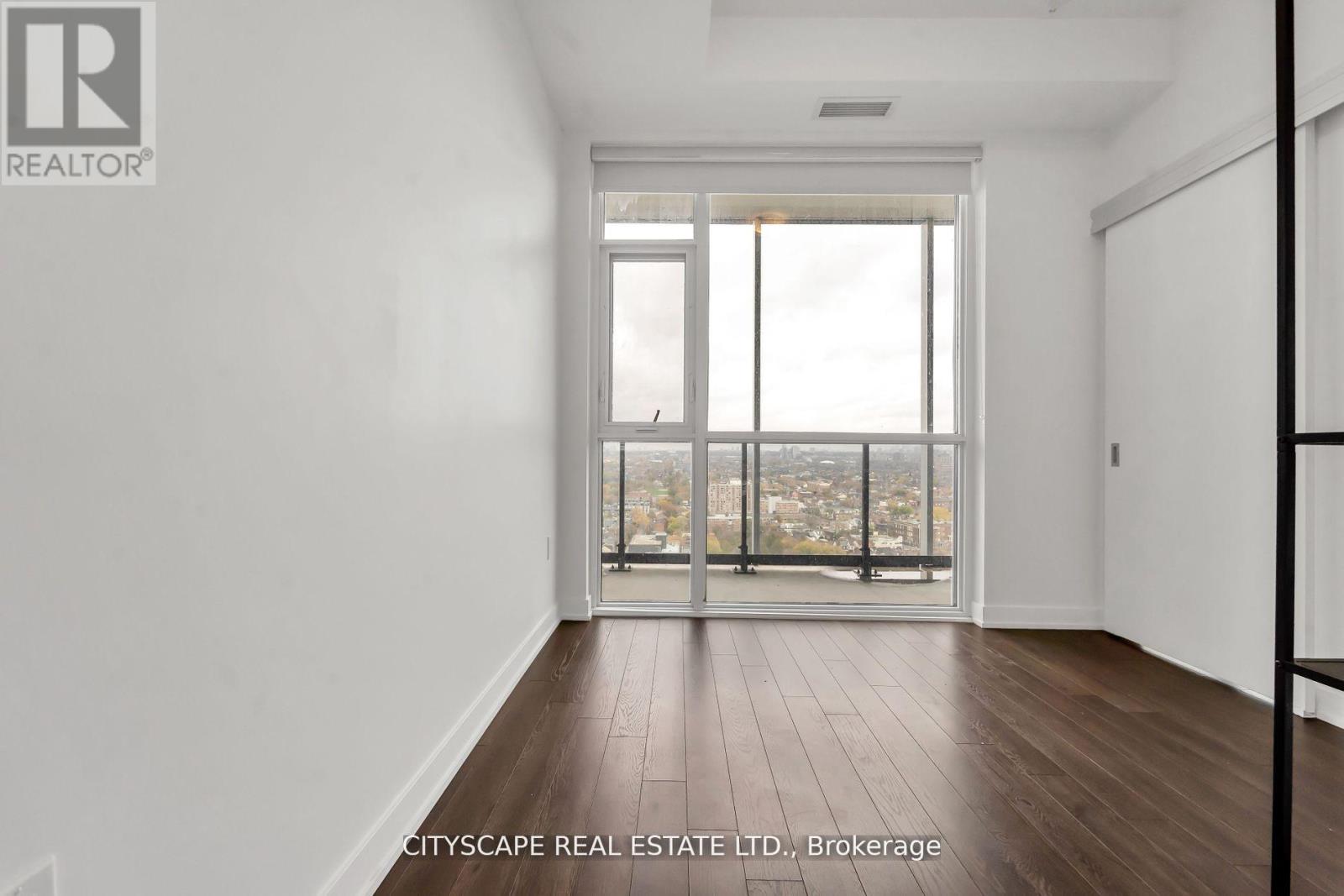 2504 - 30 Ordnance Street E, Toronto (Niagara), Ontario  M6K 1A2 - Photo 19 - C12833158