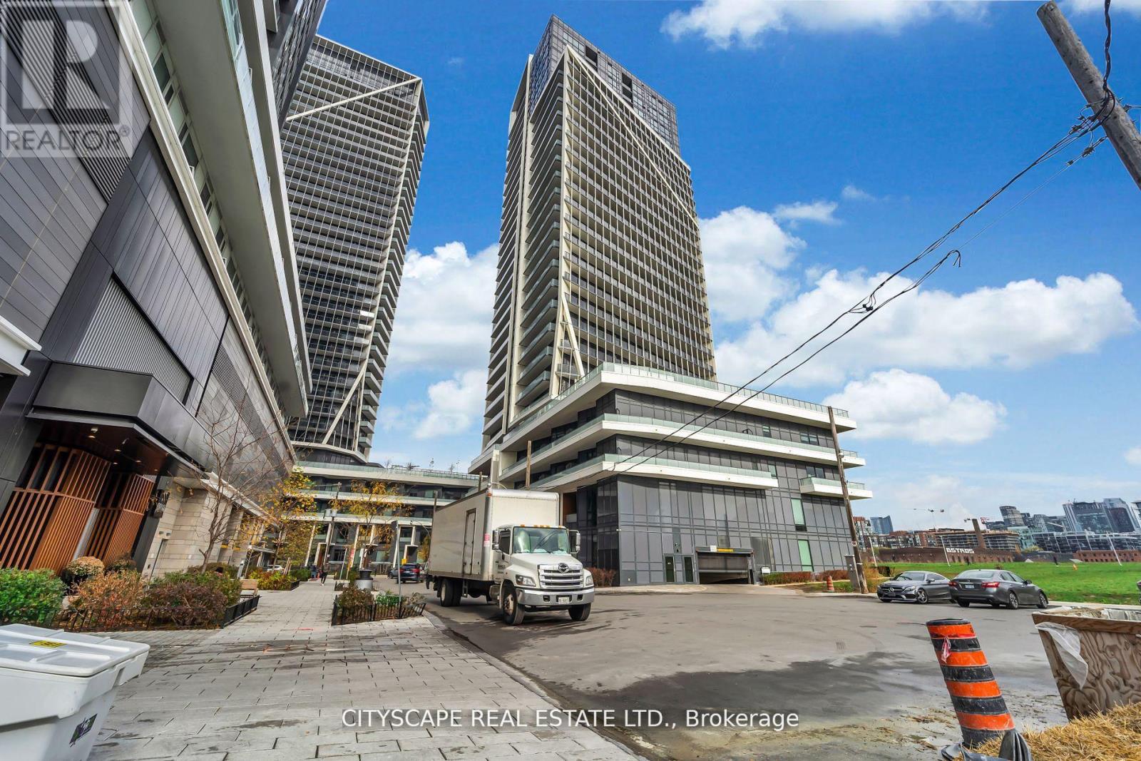 2504 - 30 Ordnance Street E, Toronto (Niagara), Ontario  M6K 1A2 - Photo 2 - C12833158