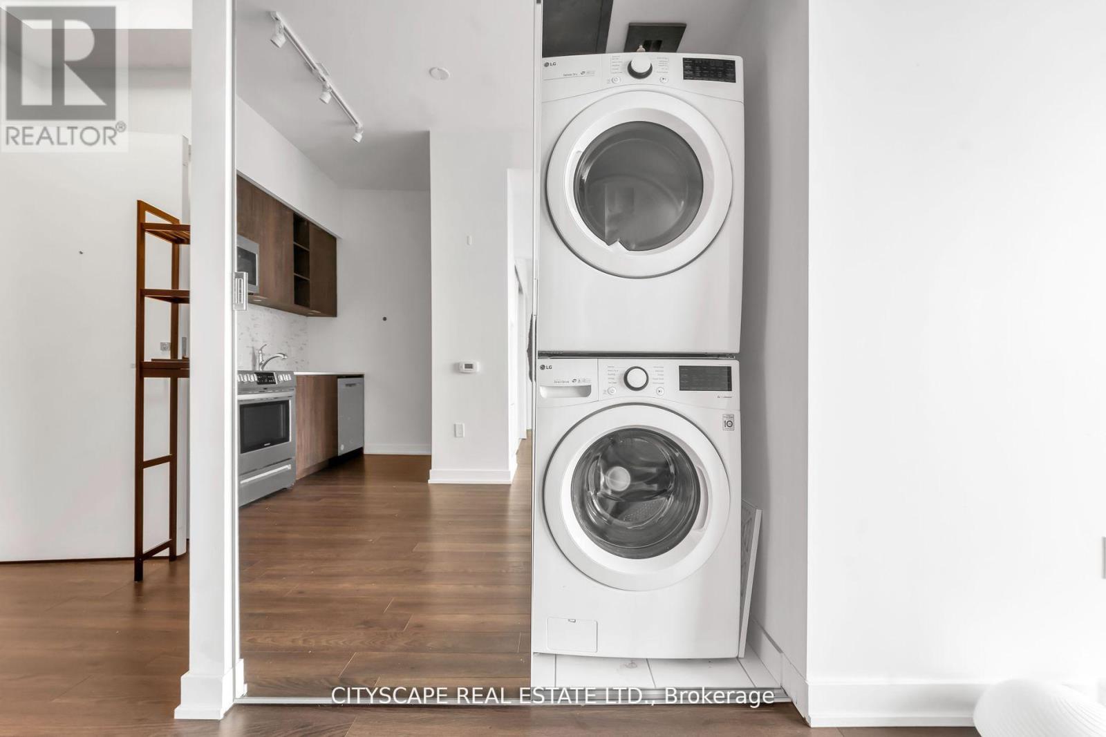 2504 - 30 Ordnance Street E, Toronto (Niagara), Ontario  M6K 1A2 - Photo 27 - C12833158