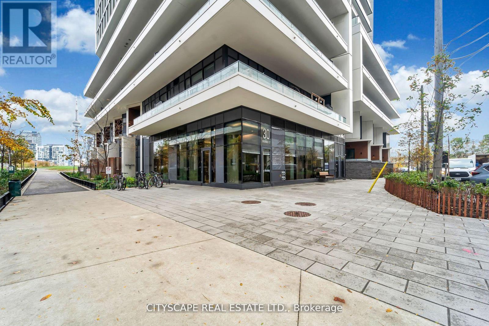 2504 - 30 Ordnance Street E, Toronto (Niagara), Ontario  M6K 1A2 - Photo 3 - C12833158