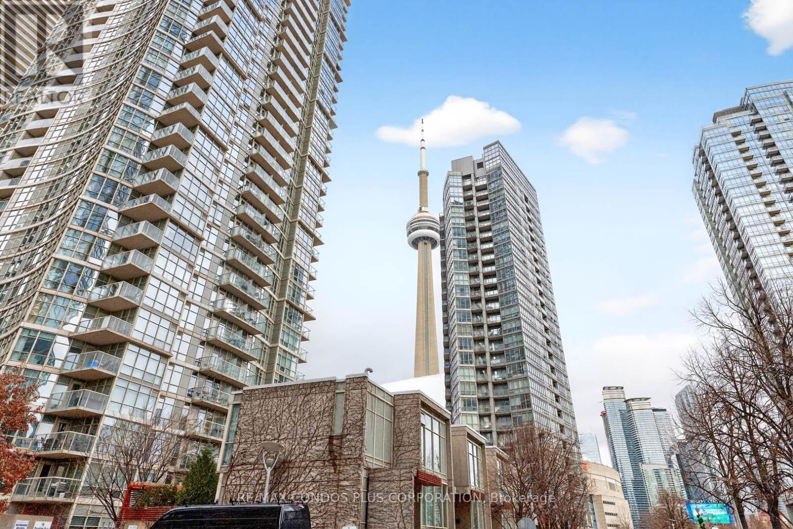 605 - 35 MARINER TERRACE, Toronto, Ontario