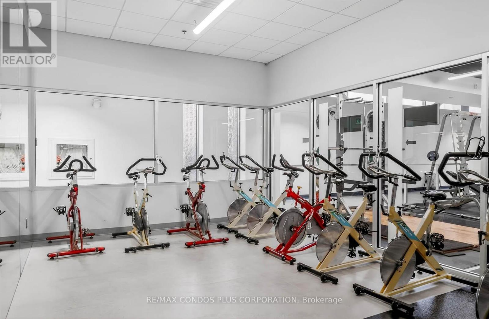 605 - 35 Mariner Terrace, Toronto, Ontario M5V 3V9 - Photo 31 - C12833198