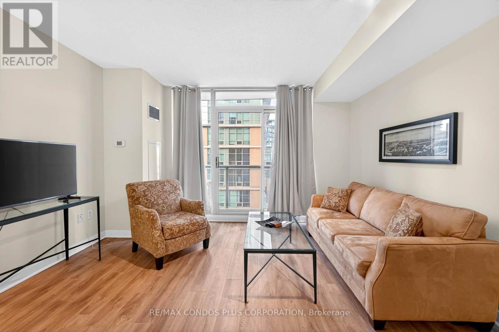 605 - 35 Mariner Terrace, Toronto, Ontario M5V 3V9 - Photo 7 - C12833198