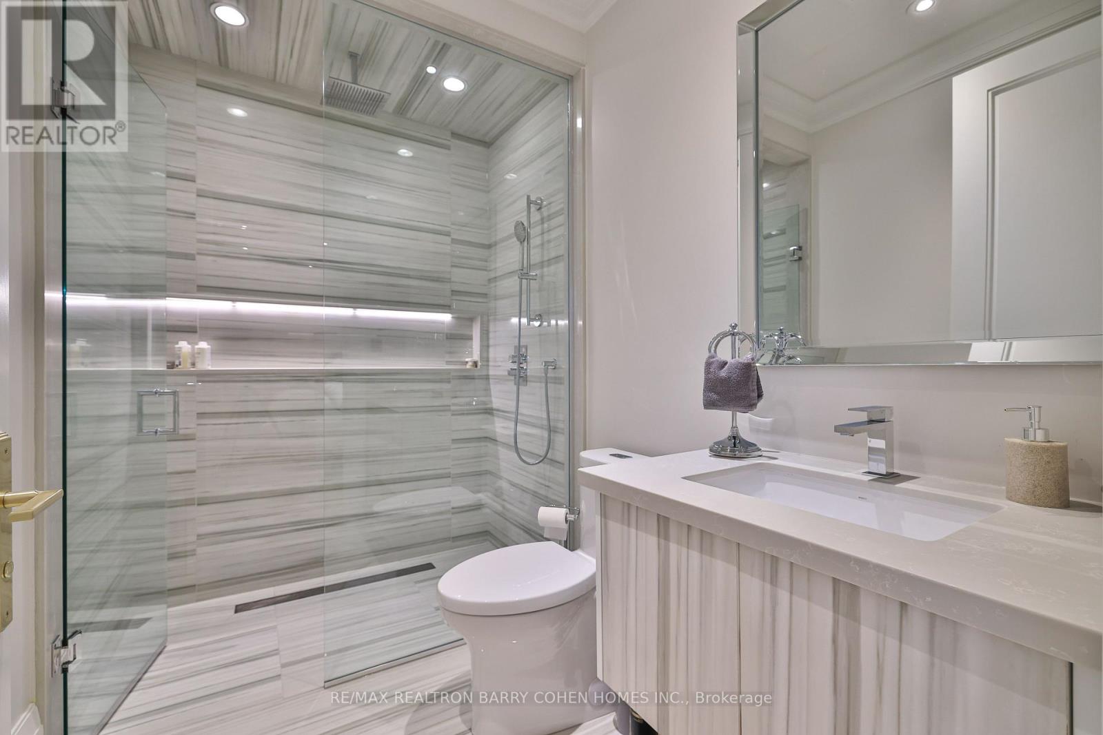 33 Stratheden Road, Toronto, Ontario  M4N 1E5 - Photo 38 - C12833200