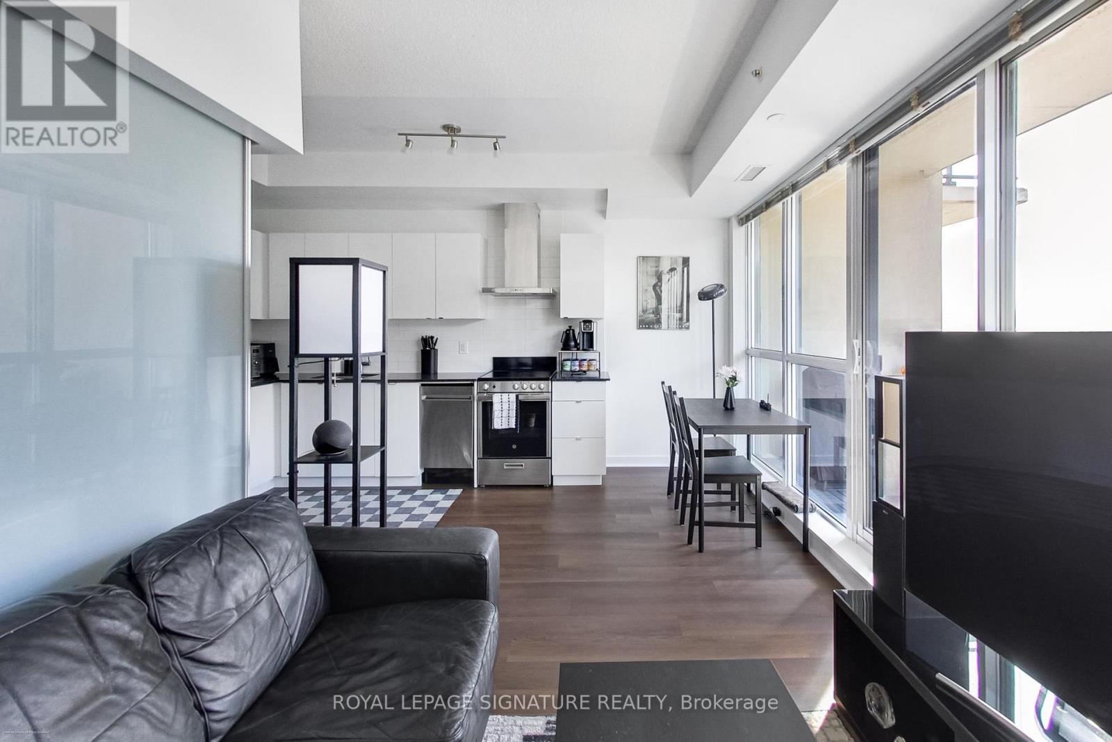 1916 - 51 East Liberty Street, Toronto, Ontario  M6K 3P8 - Photo 12 - C12833248