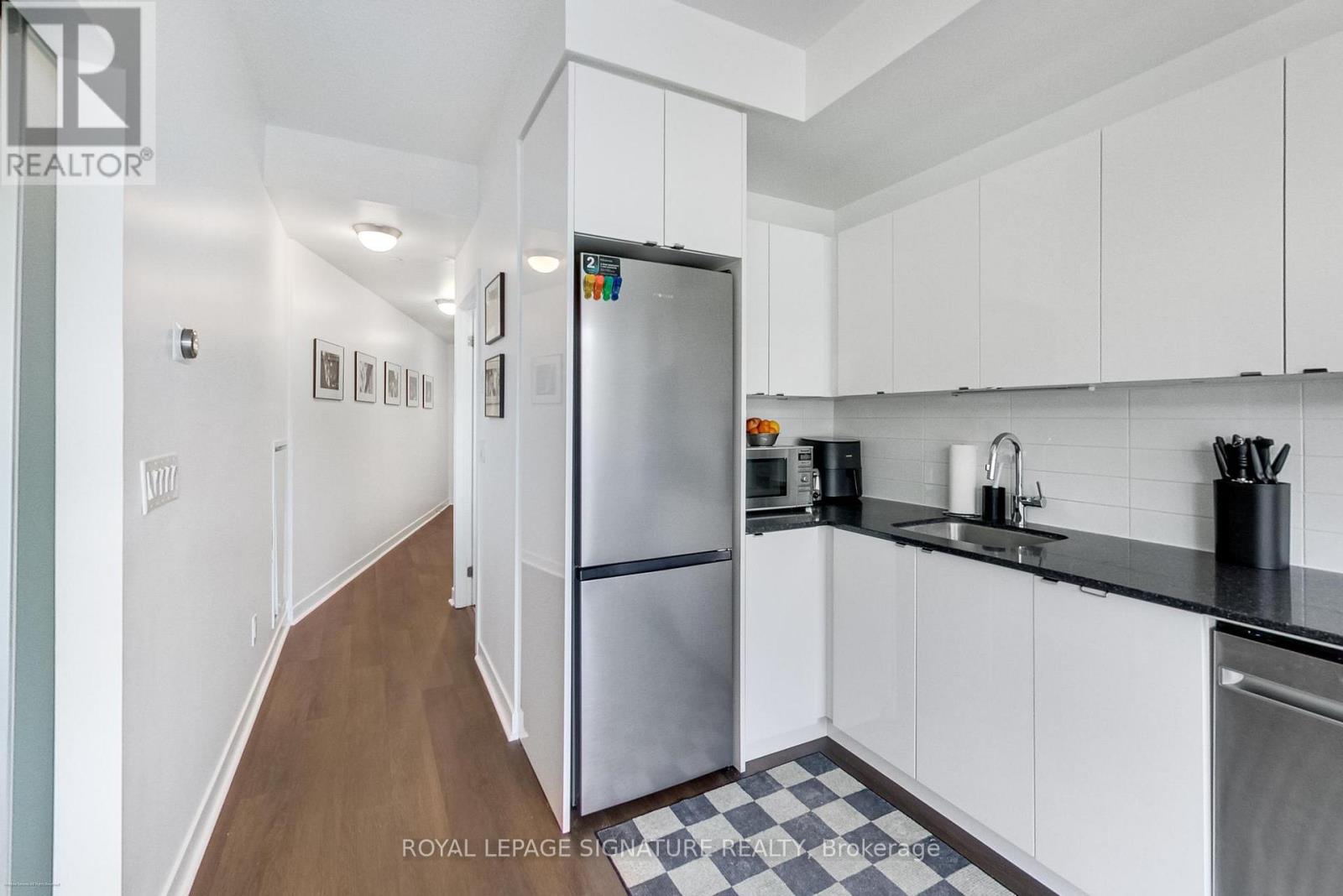 1916 - 51 East Liberty Street, Toronto, Ontario  M6K 3P8 - Photo 3 - C12833248