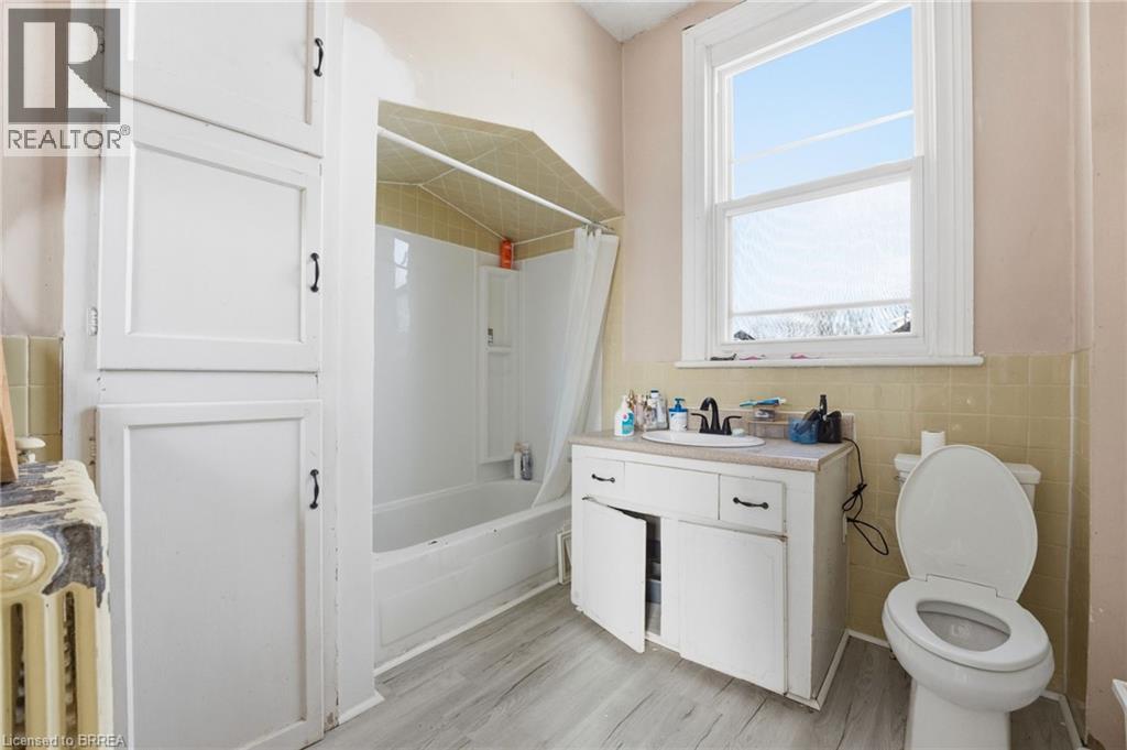 220 Nelson Street, Brantford, Ontario  N3S 4C1 - Photo 28 - 40794874