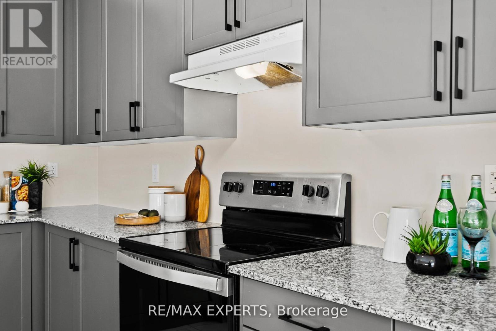 2538 Winter Words Drive, Oshawa, Ontario  L1L 0S7 - Photo 14 - E12833144