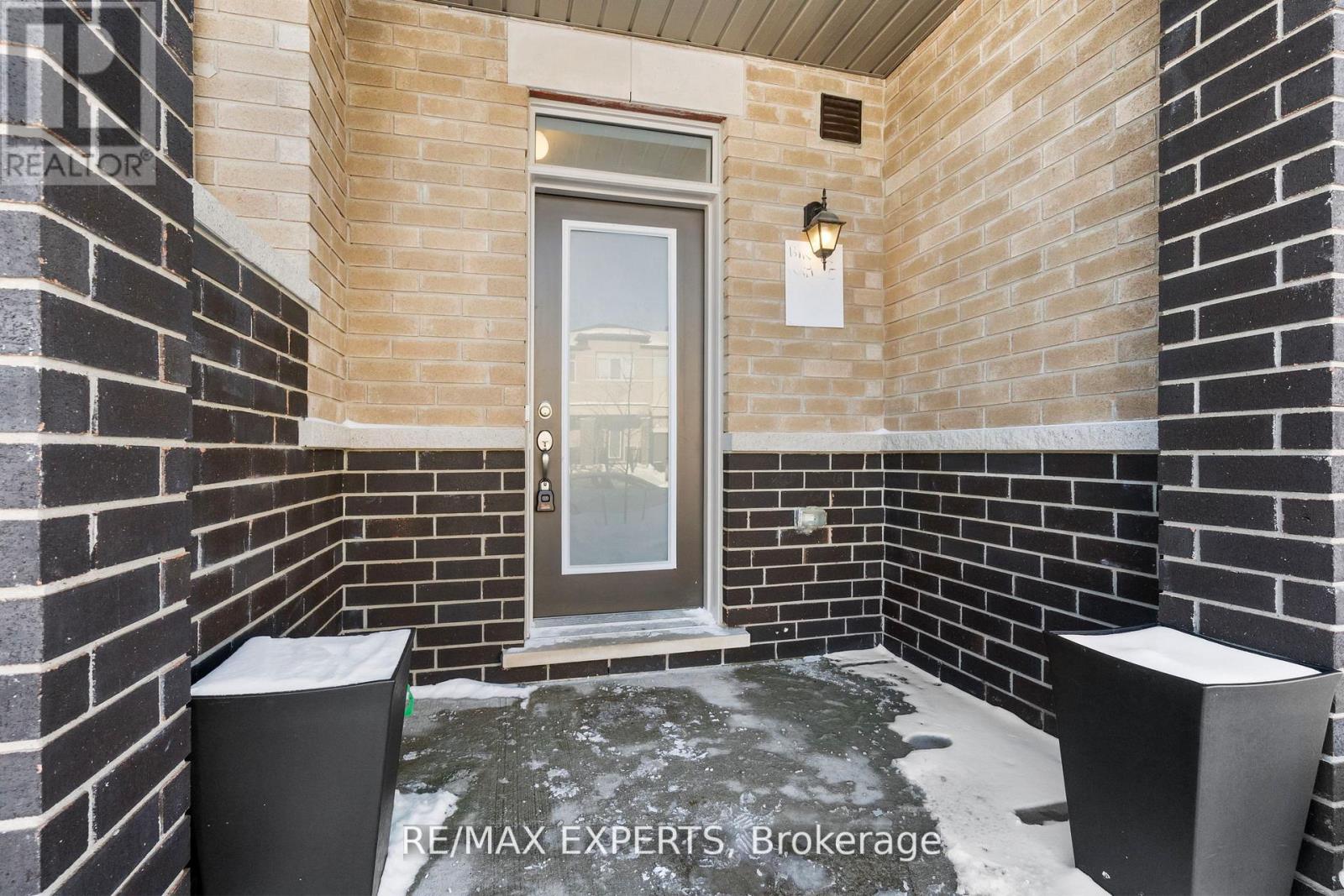 2538 Winter Words Drive, Oshawa, Ontario  L1L 0S7 - Photo 2 - E12833144