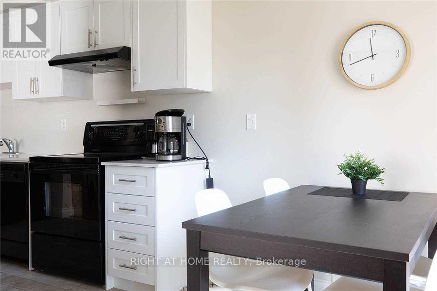 1 Schooner Lane, Toronto, Ontario  M1C 5J3 - Photo 4 - E12833274