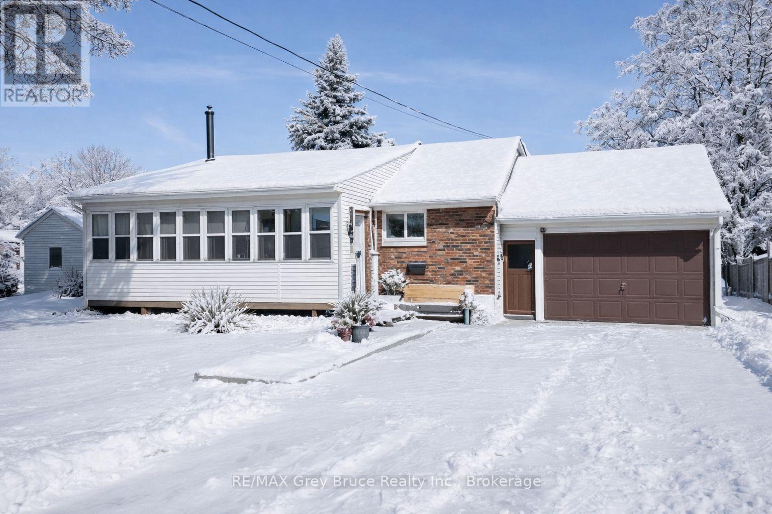 836 11TH STREET W, Owen Sound, Ontario