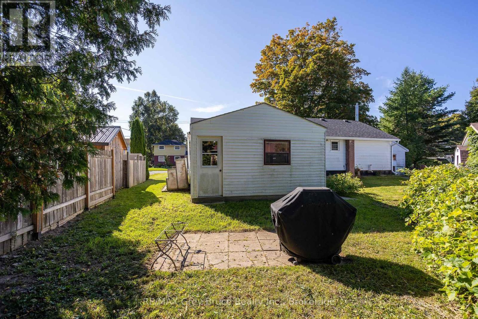 836 11th Street W, Owen Sound, Ontario N4K 3T3 - Photo 29 - X12833160