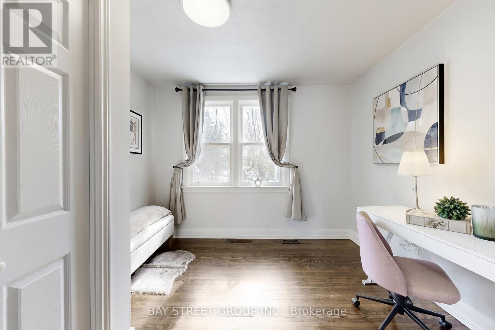 1011 Janette Street, Newmarket, Ontario  L3Y 3C4 - Photo 25 - N12832872