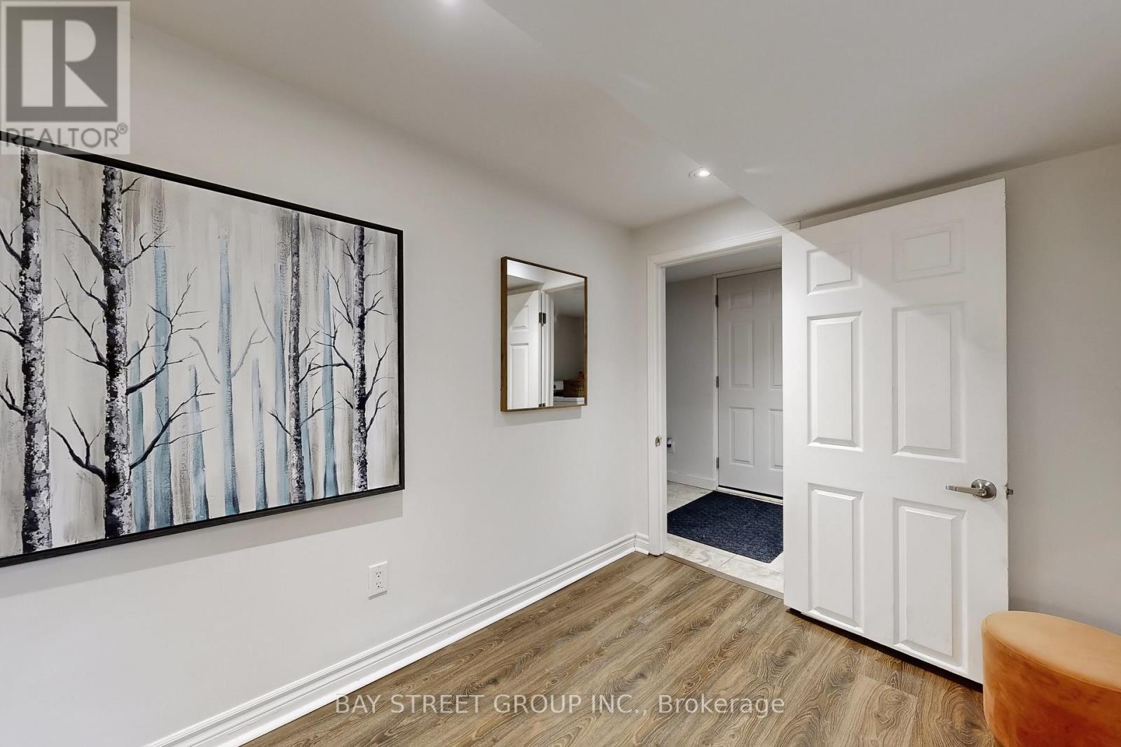 1011 Janette Street, Newmarket, Ontario  L3Y 3C4 - Photo 29 - N12832872