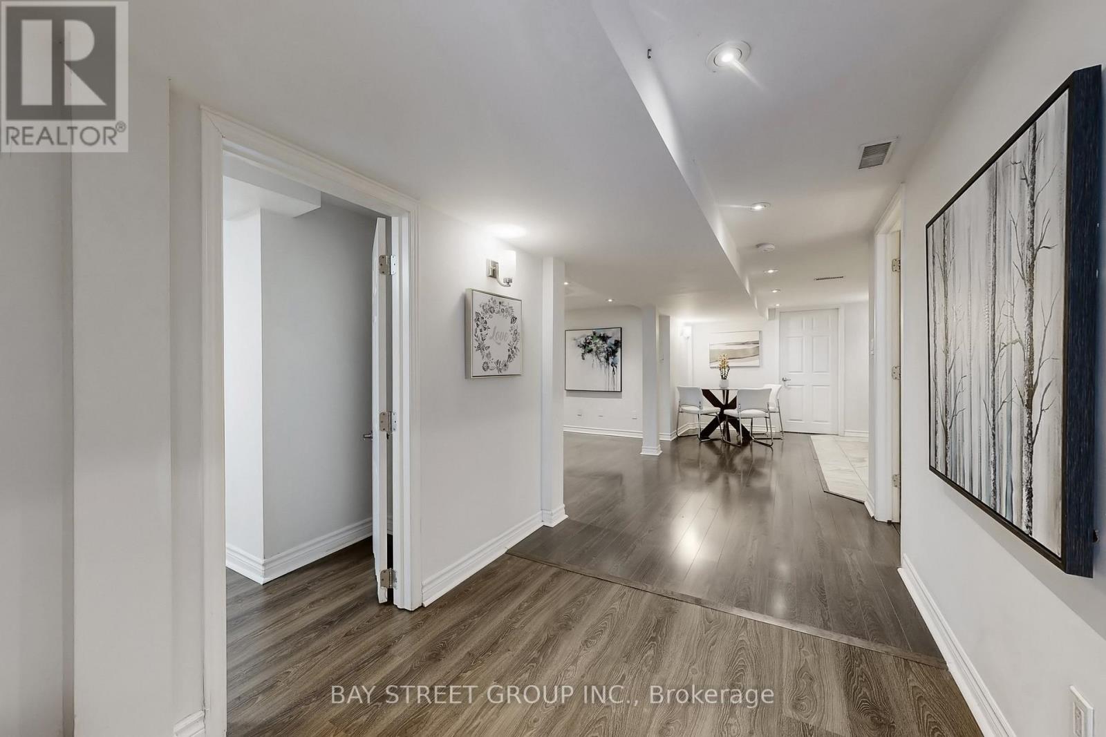 1011 Janette Street, Newmarket, Ontario  L3Y 3C4 - Photo 38 - N12832872