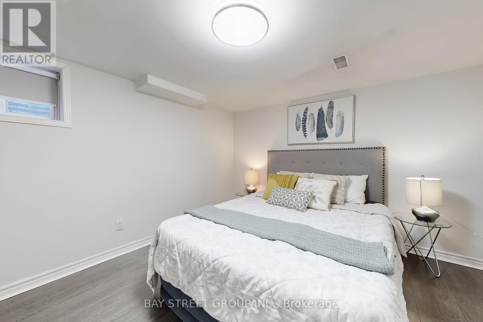 1011 Janette Street, Newmarket, Ontario  L3Y 3C4 - Photo 40 - N12832872