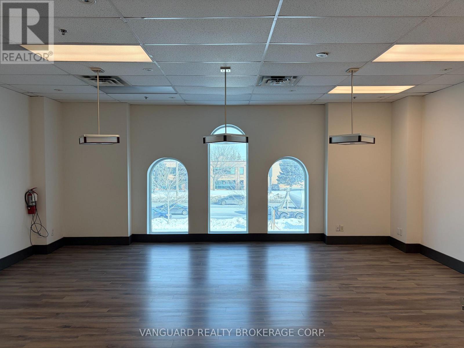 8810 Jane Street, Vaughan, Ontario  L4K 2M9 - Photo 10 - N12832878