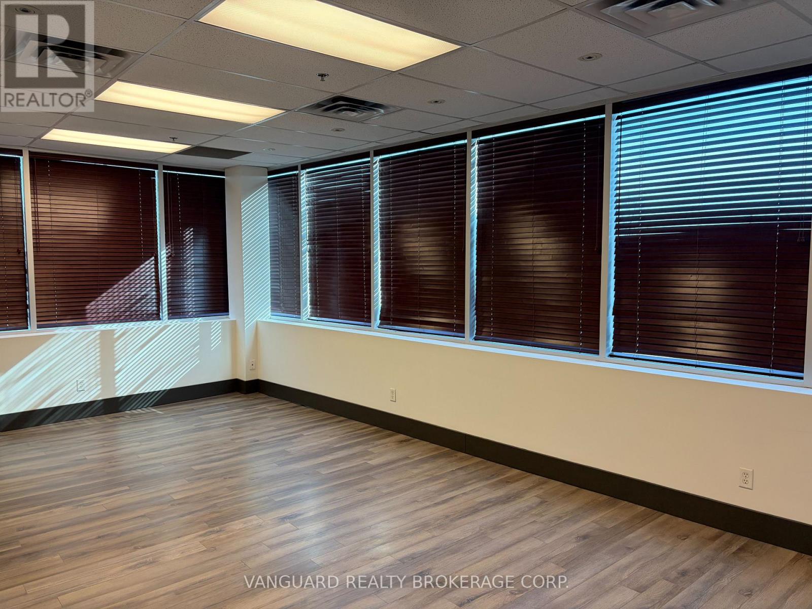 8810 Jane Street, Vaughan, Ontario  L4K 2M9 - Photo 12 - N12832878