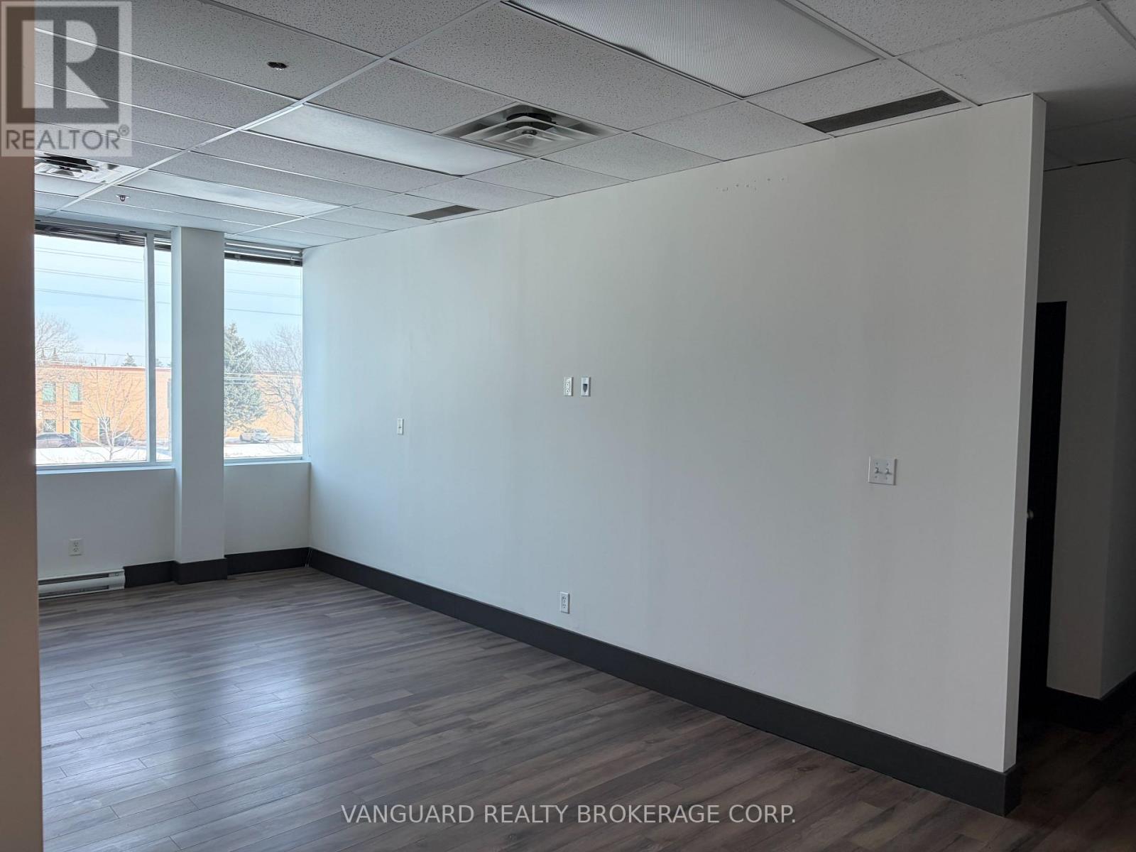 8810 Jane Street, Vaughan, Ontario  L4K 2M9 - Photo 5 - N12832878