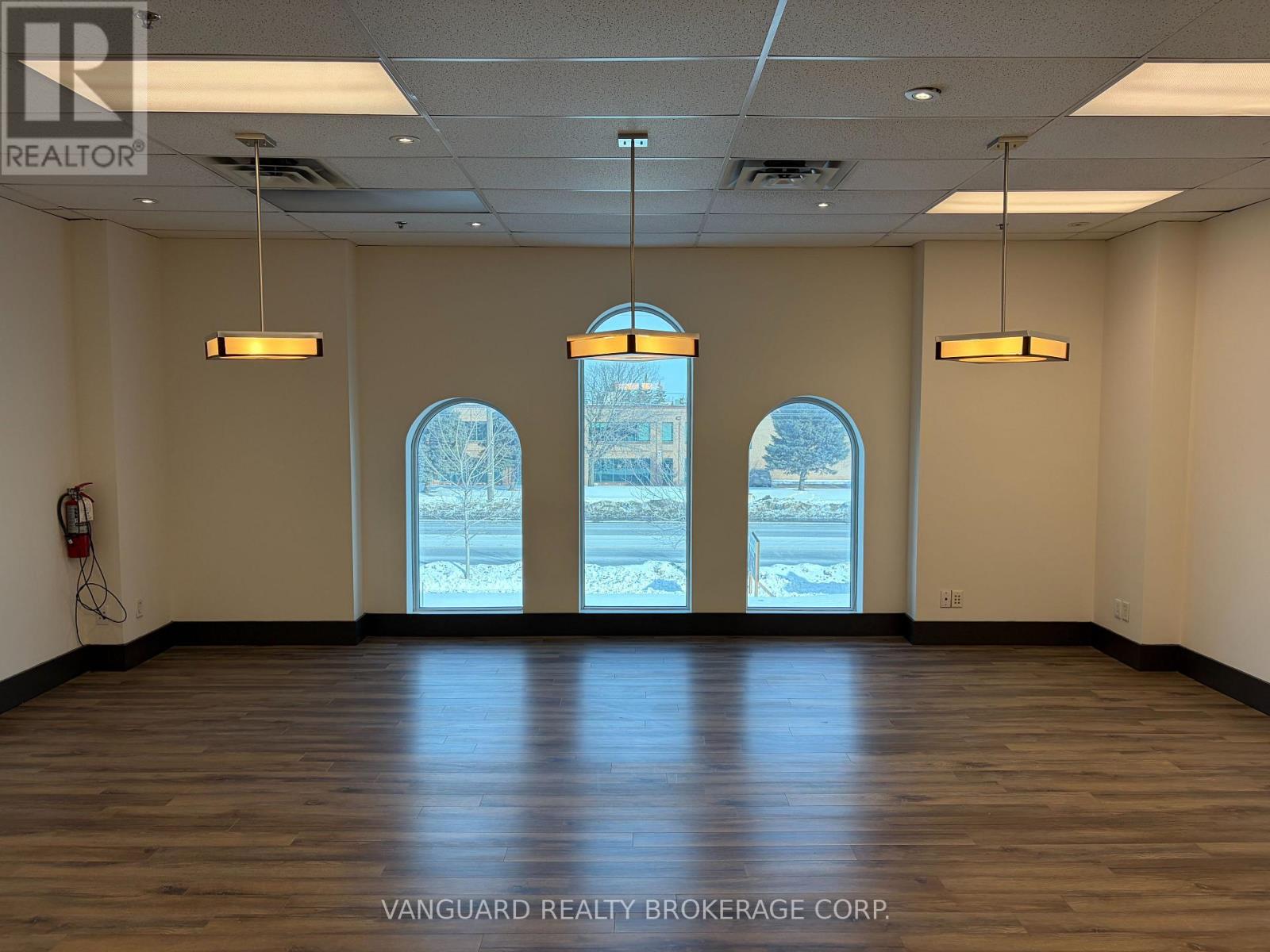 8810 Jane Street, Vaughan, Ontario  L4K 2M9 - Photo 9 - N12832878