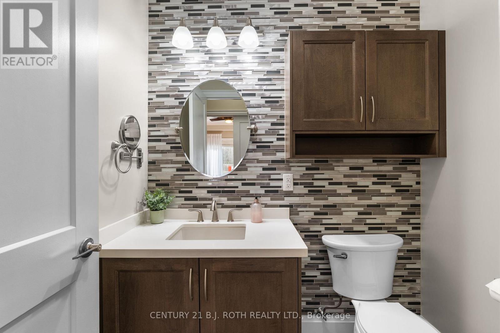 41 Osborn Street, Essa (Angus), Ontario  L0M 1B0 - Photo 14 - N12832936