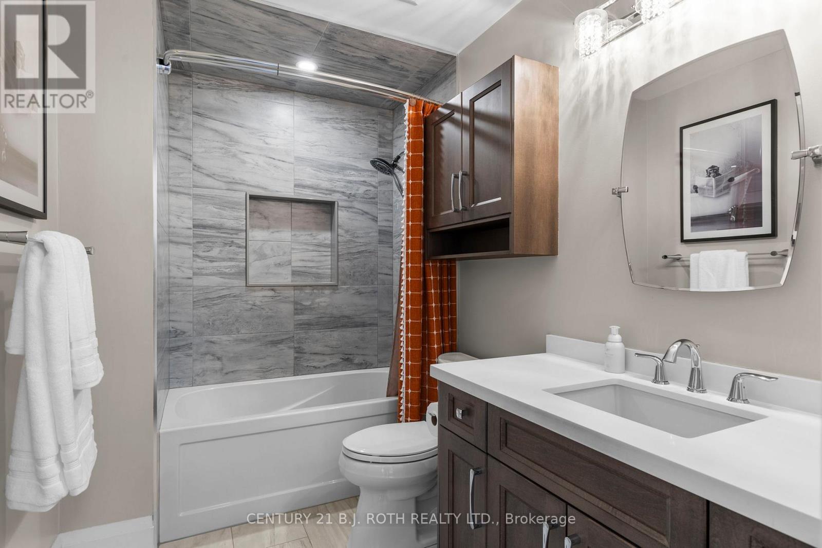 41 Osborn Street, Essa (Angus), Ontario  L0M 1B0 - Photo 24 - N12832936