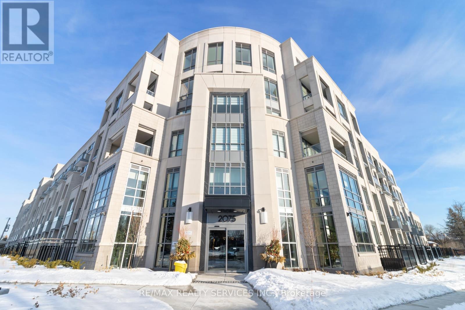 335 - 2075 KING ROAD, King, Ontario