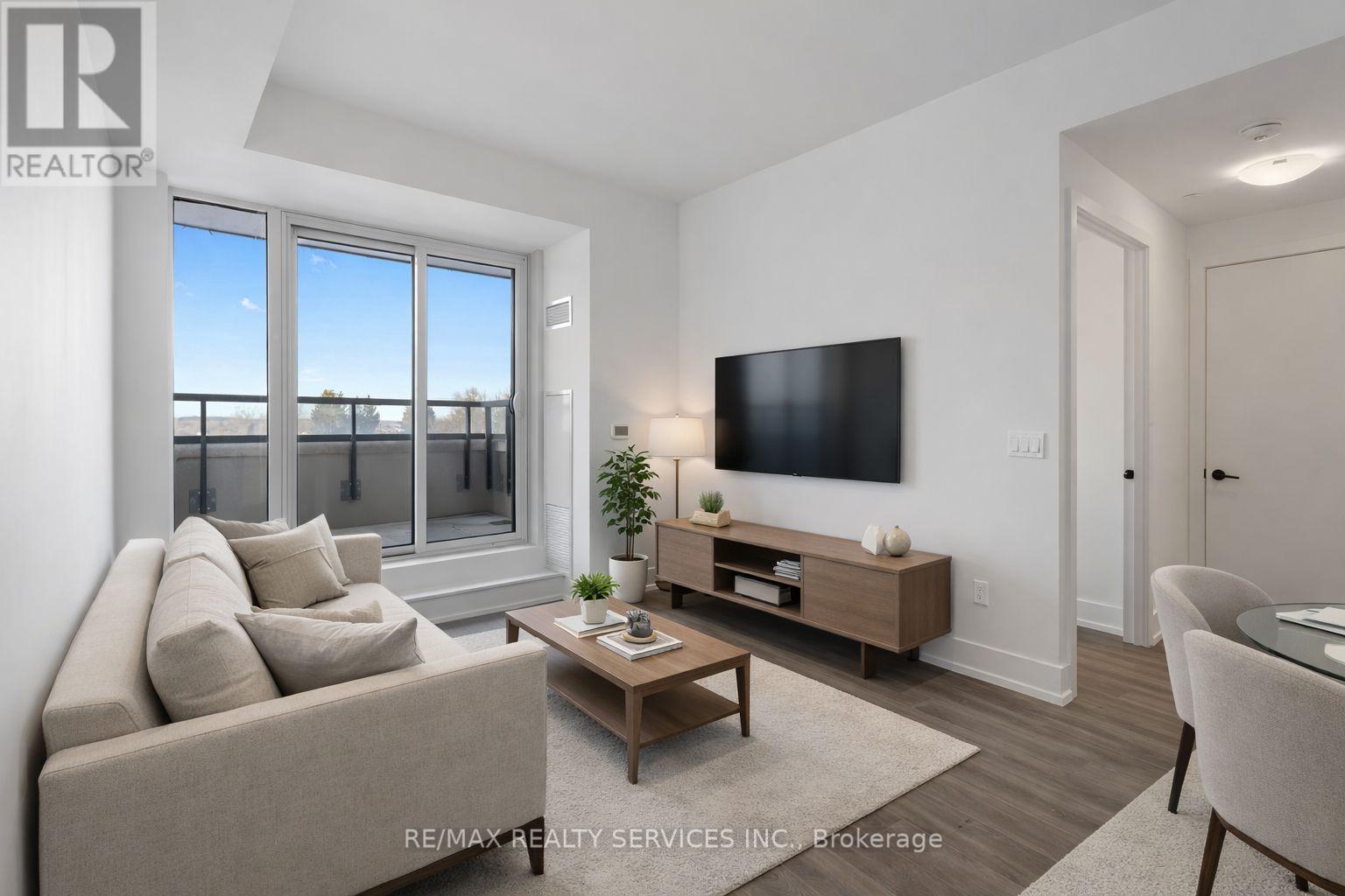 335 - 2075 King Road, King, Ontario L7B 0R6 - Photo 19 - N12832978