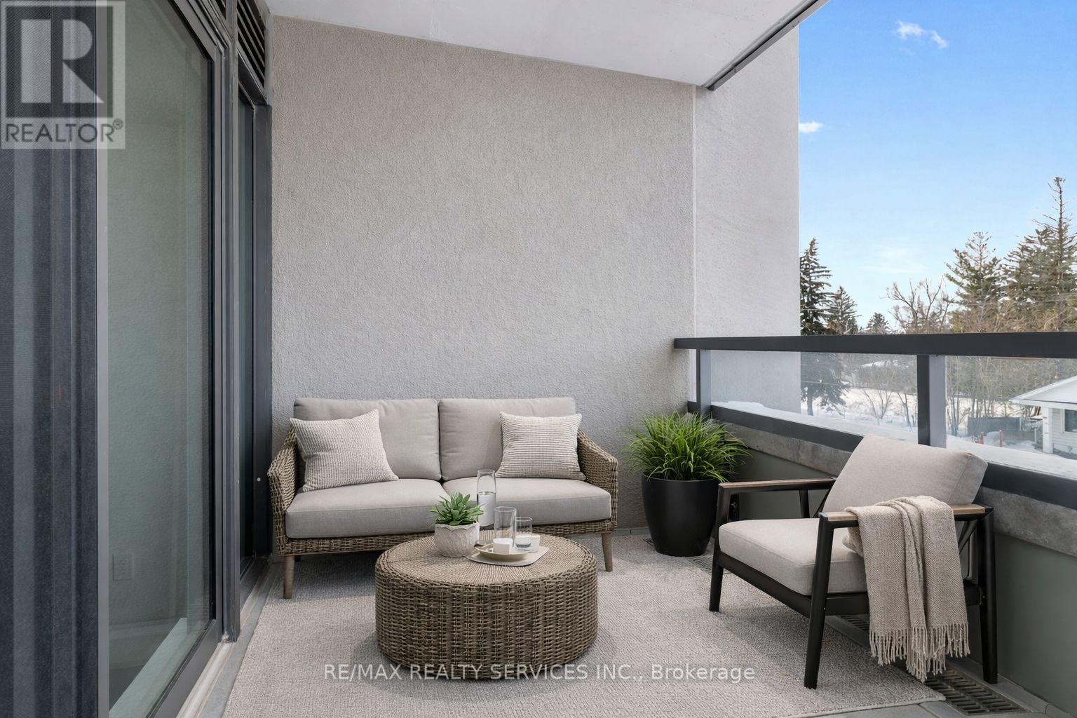 335 - 2075 King Road, King, Ontario L7B 0R6 - Photo 31 - N12832978