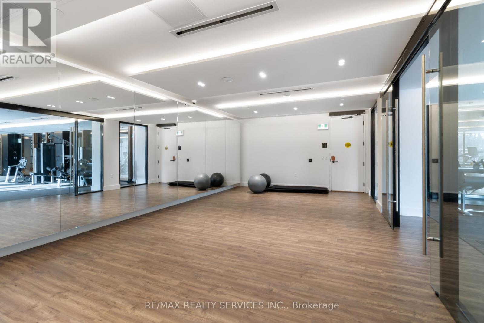 335 - 2075 King Road, King, Ontario L7B 0R6 - Photo 34 - N12832978