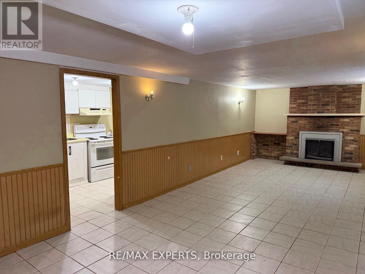 Bsmt - 14 Richardson Drive, Aurora, Ontario  L4G 1Z1 - Photo 6 - N12832996