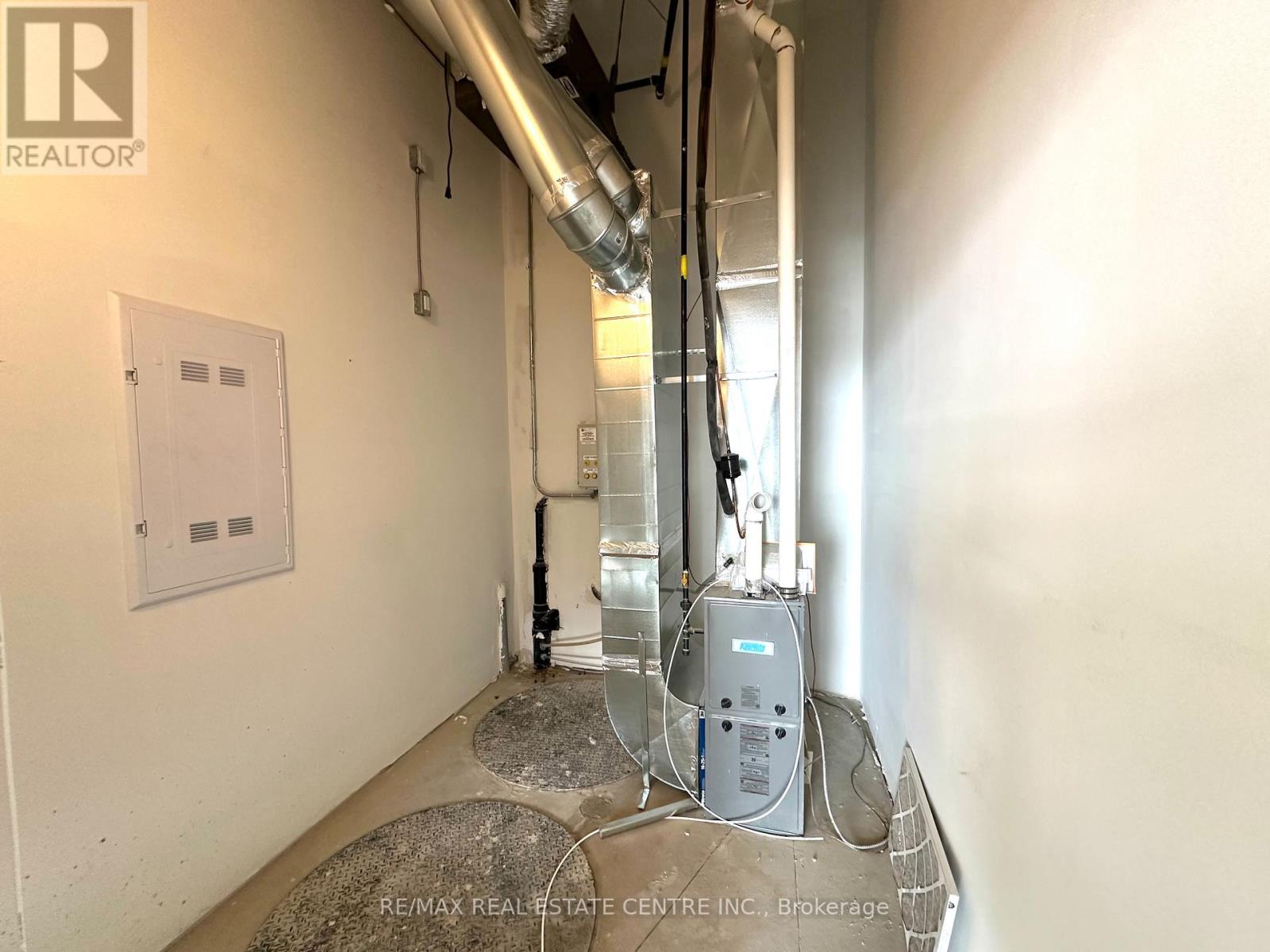 3 - 200 Dissette Street, Bradford West Gwillimbury, Ontario  L3Z 3G8 - Photo 10 - N12833010