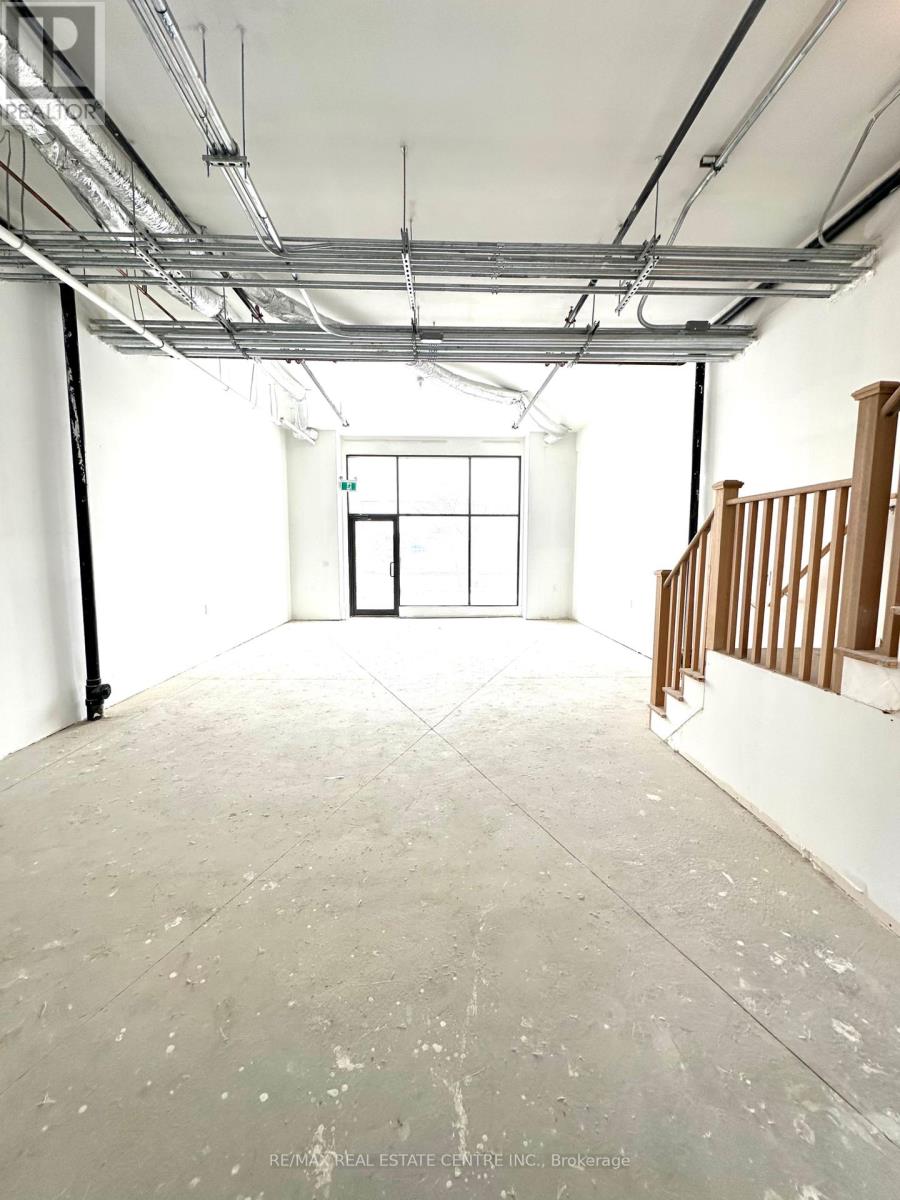 3 - 200 Dissette Street, Bradford West Gwillimbury, Ontario  L3Z 3G8 - Photo 11 - N12833010