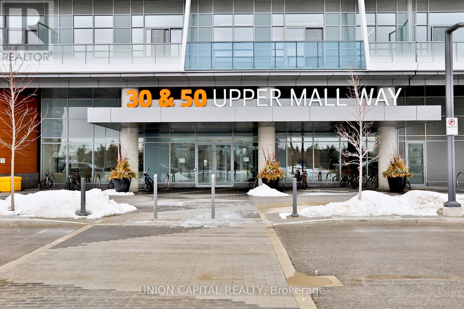 1002 - 30 Upper Mall Way, Vaughan, Ontario  L4J 0L7 - Photo 23 - N12833090