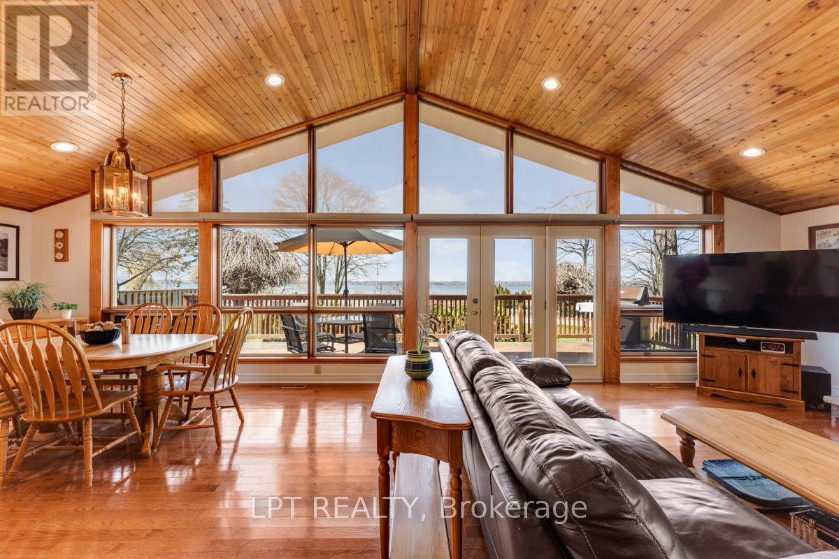 229 LAKE DRIVE N, Georgina, Ontario