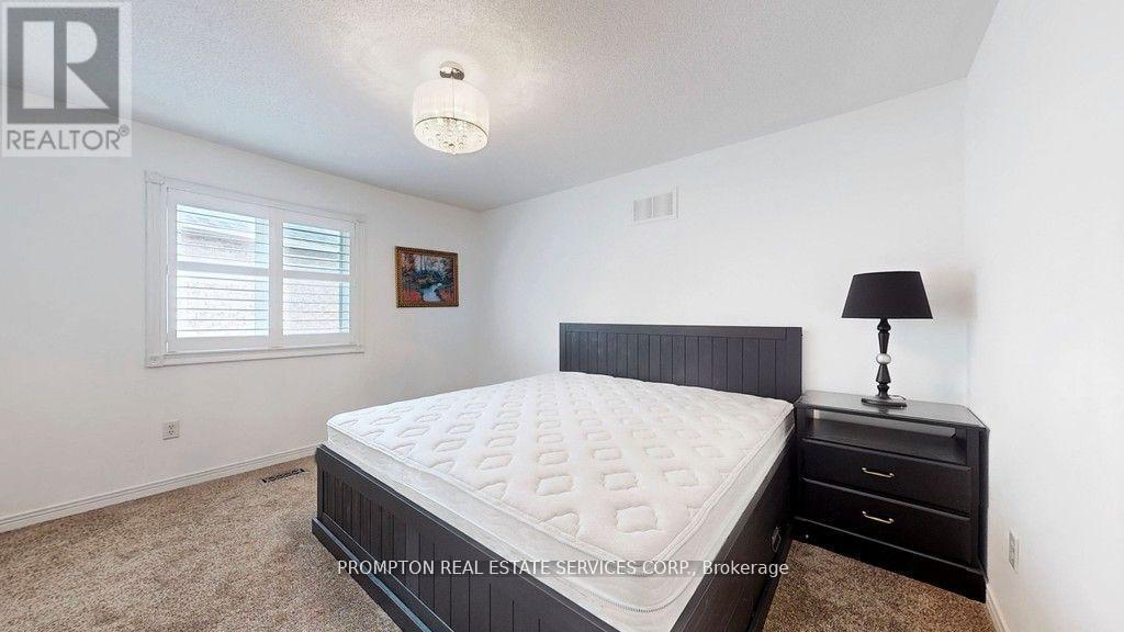 18 Bridleford Court, Markham, Ontario  L3P 7Z2 - Photo 22 - N12833100